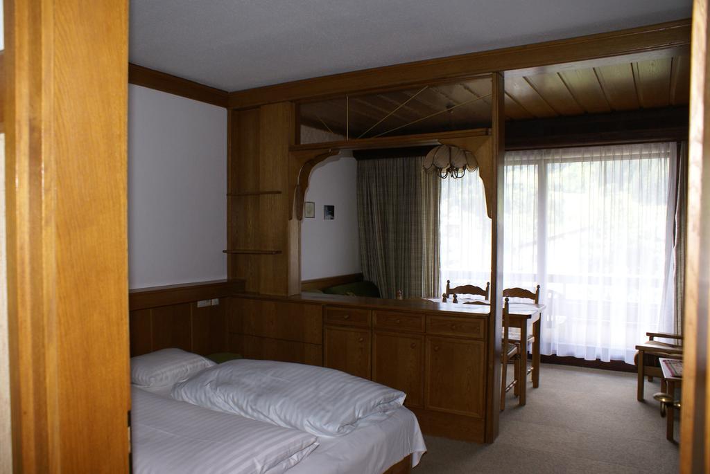 Haus Schuschnig Apartment Bad Kleinkirchheim Room photo